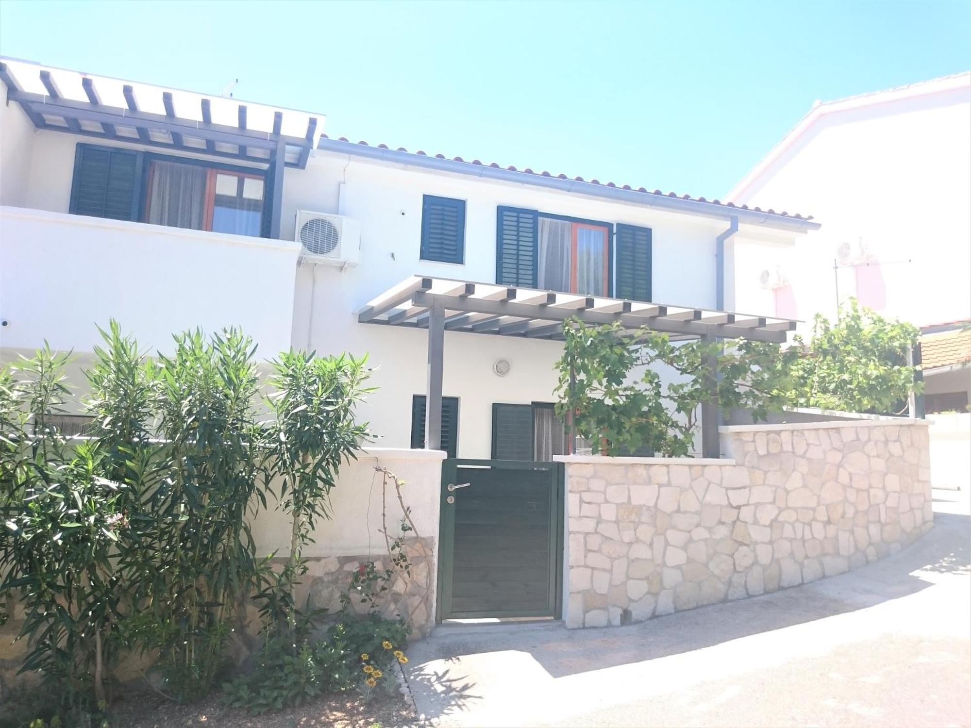 Apartments Rak Vis Habitación foto